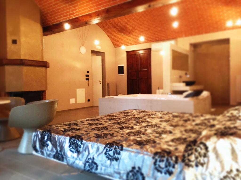 Le Lanterne Hotel Borgo San Dalmazzo Luaran gambar