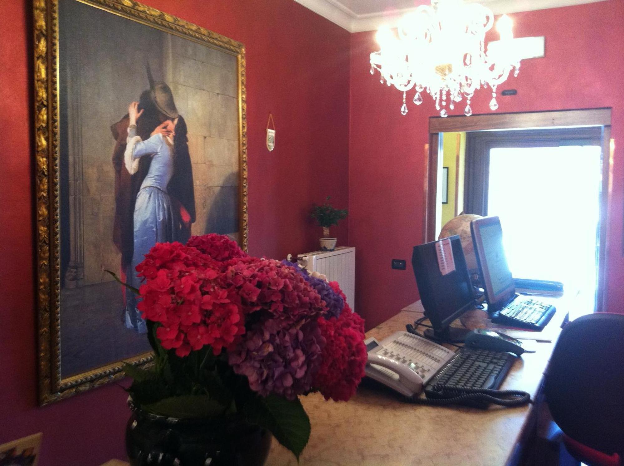 Le Lanterne Hotel Borgo San Dalmazzo Luaran gambar